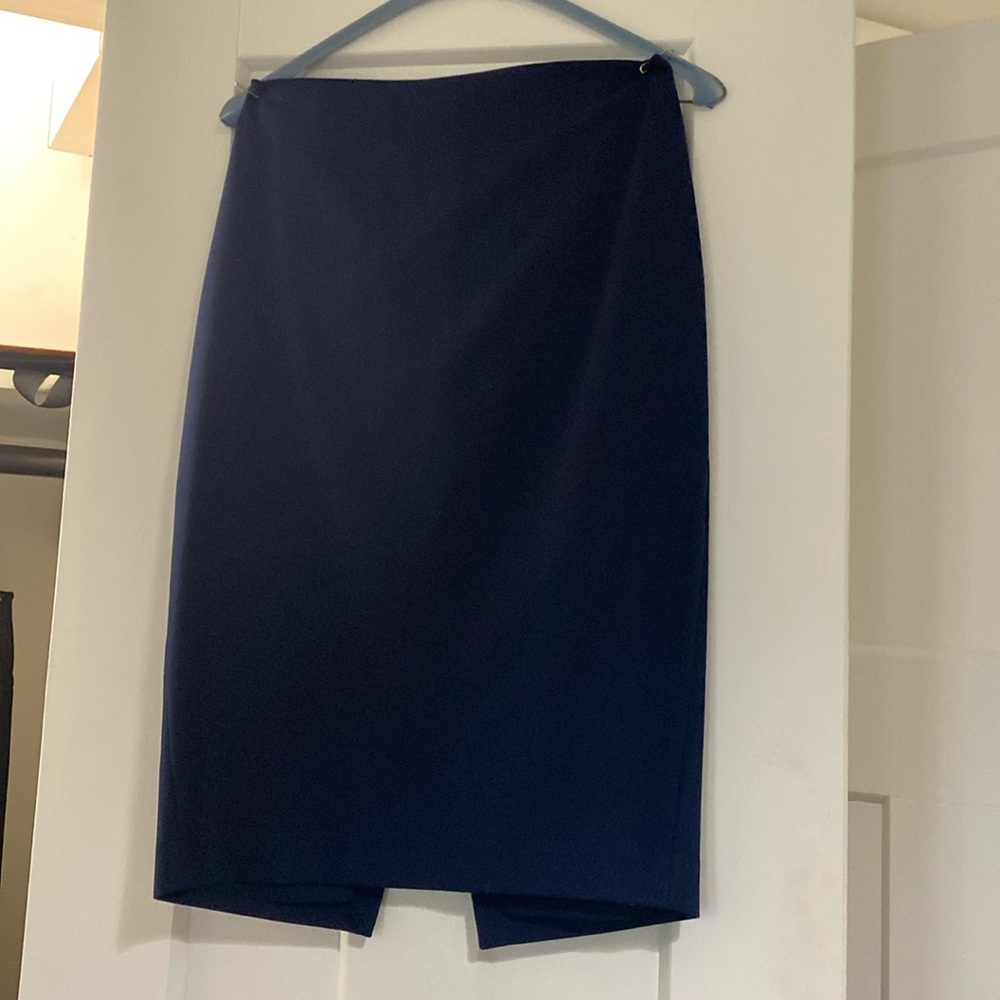 Express navy skirt
